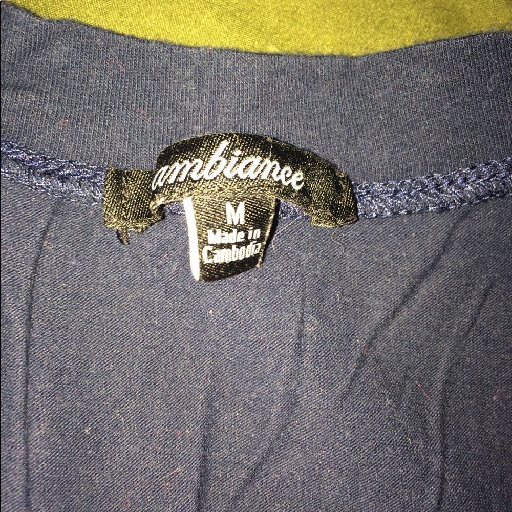 Blue tee - Picture 2 of 2
